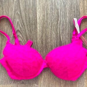 Victoria's Secret Vibrant Pink Lace Bra